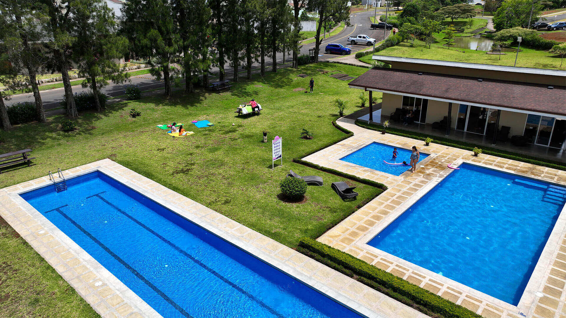 img arrabara desktop 01 Condominios Venta Casa Cartago Lotes