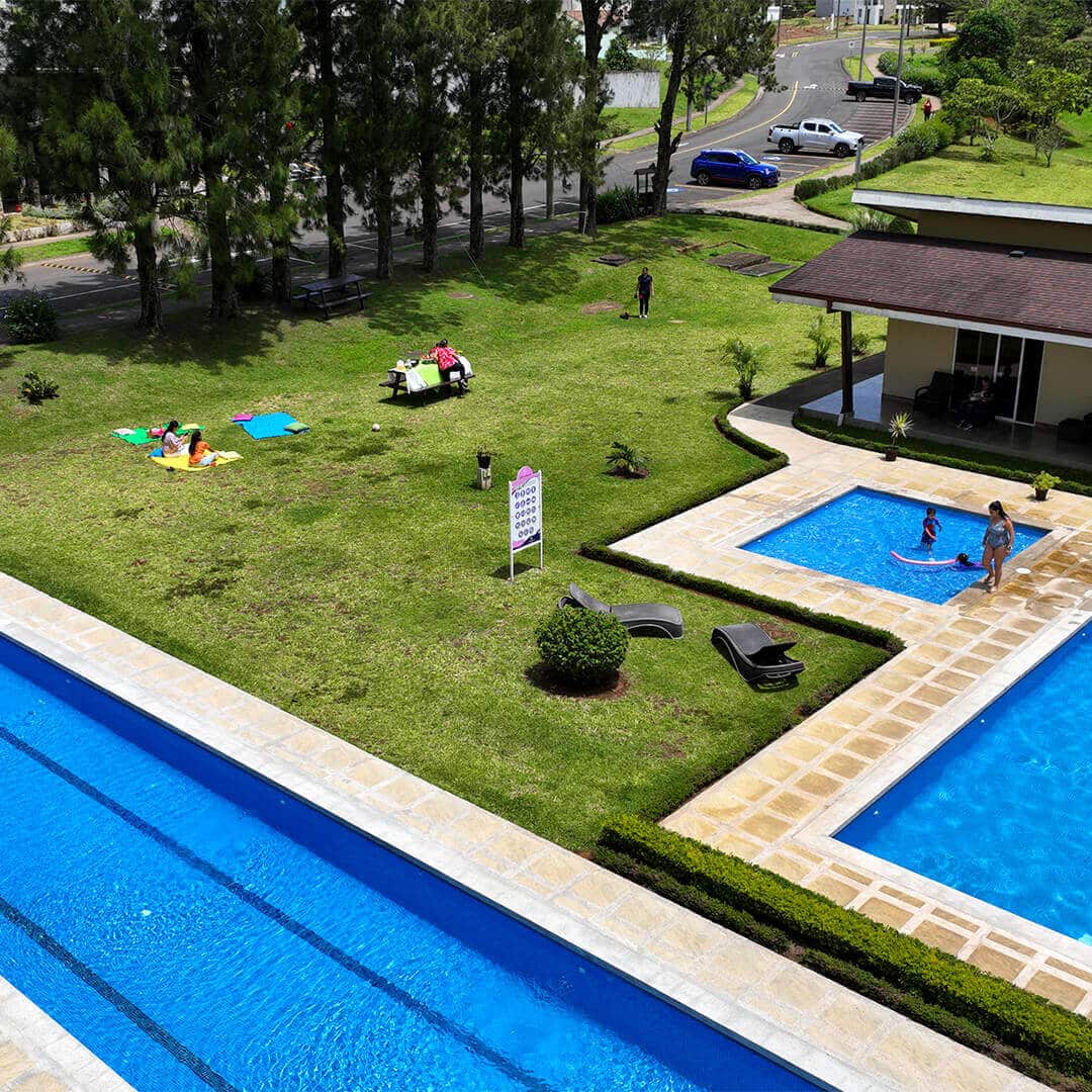 img arrabara mobile 01 Condominios Venta Casa Cartago Lotes